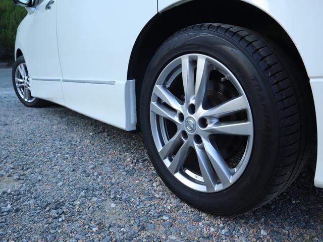 エルグランド 250ハイウェイスターブラックレザー 2年保証付 ETC 全周囲カメラ ナビ TV 両側電動スライドドア オートライト HID スマートキー 電動格納ミラー シートヒーター 後席モニター 3列シート パワーシート オットマン CVT(67枚目)