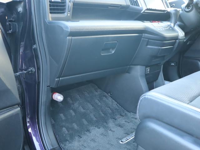 ステップワゴンスパーダ Z クールスピリット 2年保証付 ETC バックカメラ ナビ TV オートクルーズコントロール 両側電動スライドドア オートライト HID スマートキー アイドリングストップ 電動格納ミラー 後席モニター 3列シート(29枚目)