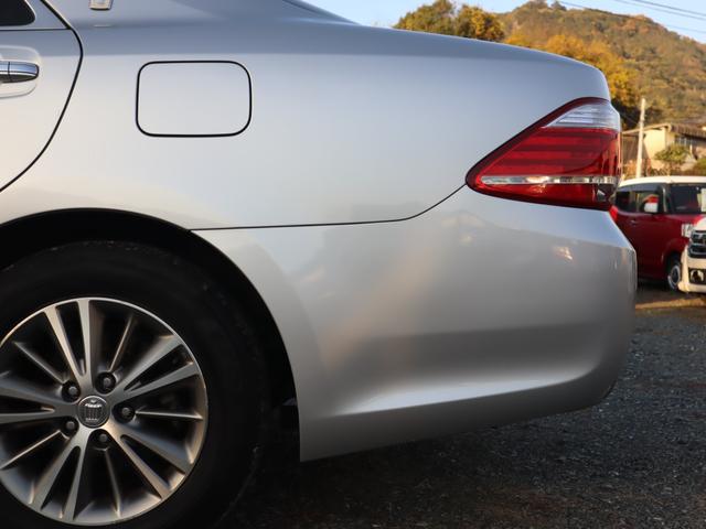 クラウン ロイヤルサルーン スペシャルナビパッケージ ETC オートクルーズコントロール バックカメラ ナビ アルミホイール オートライト HID AT スマートキー 電動格納ミラー 盗難防止システム CD ミュージックプレイヤー接続可 衝突安全ボディ(35枚目)