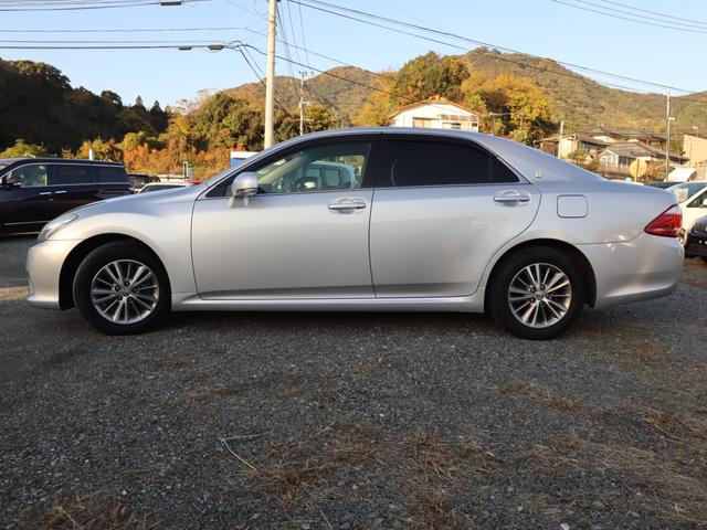 クラウン ロイヤルサルーン スペシャルナビパッケージ ETC オートクルーズコントロール バックカメラ ナビ アルミホイール オートライト HID AT スマートキー 電動格納ミラー 盗難防止システム CD ミュージックプレイヤー接続可 衝突安全ボディ(58枚目)