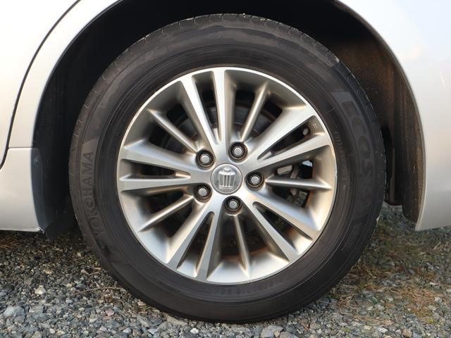 クラウン ロイヤルサルーン スペシャルナビパッケージ ETC オートクルーズコントロール バックカメラ ナビ アルミホイール オートライト HID AT スマートキー 電動格納ミラー 盗難防止システム CD ミュージックプレイヤー接続可 衝突安全ボディ(63枚目)