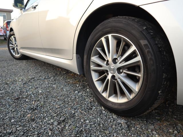 クラウン ロイヤルサルーン スペシャルナビパッケージ ETC オートクルーズコントロール バックカメラ ナビ アルミホイール オートライト HID AT スマートキー 電動格納ミラー 盗難防止システム CD ミュージックプレイヤー接続可 衝突安全ボディ(64枚目)