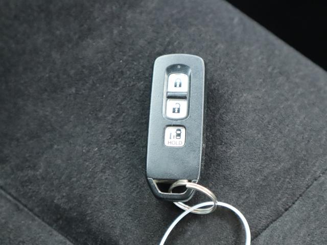 Ｎ－ＢＯＸカスタム Ｇ・Ｌホンダセンシング　２年保証付　ＥＴＣ　両側スライド・片側電動　クリアランスソナー　オートクルーズコントロール　レーンアシスト　衝突被害軽減システム　オートライト　ＬＥＤヘッドランプ　スマートキー　電動格納ミラー（11枚目）