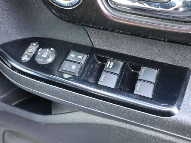 Ｎ－ＢＯＸカスタム Ｇ・Ｌホンダセンシング　２年保証付　ＥＴＣ　両側スライド・片側電動　クリアランスソナー　オートクルーズコントロール　レーンアシスト　衝突被害軽減システム　オートライト　ＬＥＤヘッドランプ　スマートキー　電動格納ミラー（18枚目）