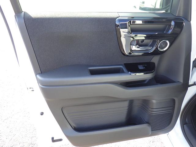 Ｎ－ＢＯＸカスタム Ｌターボ　衝突被害軽減ブレーキ　ＢｌｕｅｔｏｏｔｈナビＴＶ　バックカメラ　障害物センサー　オートマチックハイビーム　アクセル踏み間違い防止装置　レーンキープアシスト　横滑り防止装置　ドライブレコーダー（33枚目）