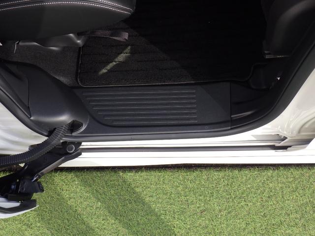 Ｎ－ＢＯＸカスタム Ｌターボ　衝突被害軽減ブレーキ　ＢｌｕｅｔｏｏｔｈナビＴＶ　バックカメラ　障害物センサー　オートマチックハイビーム　アクセル踏み間違い防止装置　レーンキープアシスト　横滑り防止装置　ドライブレコーダー（47枚目）