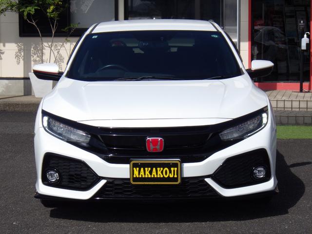 シビック ハッチバック 衝突被害軽減ブレーキ Bluetoothナビ バックカメラ アイドリングストップ オートマチックハイビーム レーンキープアシスト 横滑り防止装置 ドライブレコーダー カーテンエアバッグ(4枚目)