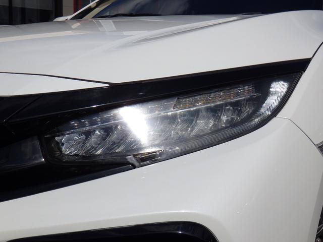 シビック ハッチバック 衝突被害軽減ブレーキ Bluetoothナビ バックカメラ アイドリングストップ オートマチックハイビーム レーンキープアシスト 横滑り防止装置 ドライブレコーダー カーテンエアバッグ(7枚目)