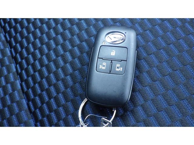 エンジン始動も楽チンです。イチイチ鍵を出す手間も無くなりますよ。