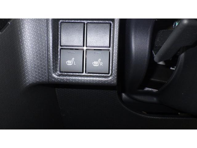 快適装備のシートヒーター付き。エアコンって前面しか当たらずに背中は冷え冷えなんて事もありますよね。快適に調整できますよ。