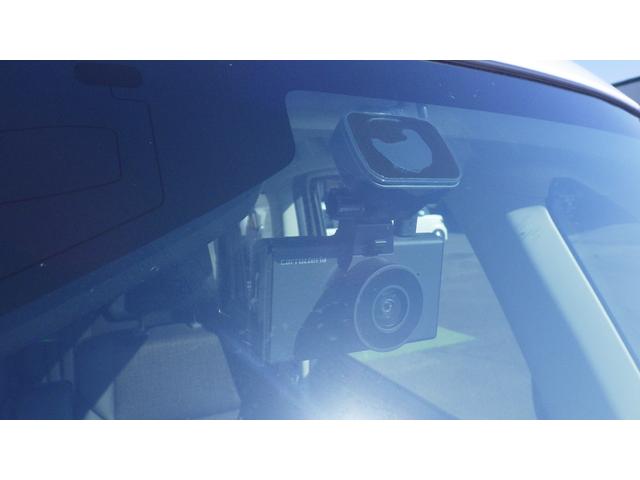 スペーシアカスタム ハイブリッドＸＳターボ　ドライブレコーダー　全周囲カメラ　両側電動スライドドア　ＴＶ　クリアランスソナー　オートライト　スマートキー　アイドリングストップ　電動格納ミラー　シートヒーター　ベンチシート　ＣＶＴ　ＥＳＣ（14枚目）