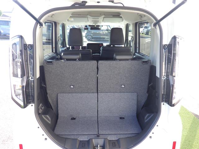 スペーシアカスタム ハイブリッドＸＳターボ　ドライブレコーダー　全周囲カメラ　両側電動スライドドア　ＴＶ　クリアランスソナー　オートライト　スマートキー　アイドリングストップ　電動格納ミラー　シートヒーター　ベンチシート　ＣＶＴ　ＥＳＣ（20枚目）