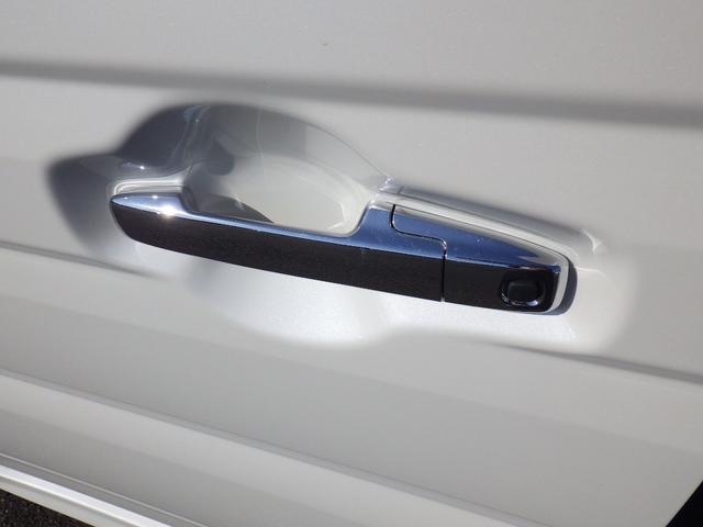 スペーシアカスタム ハイブリッドＸＳターボ　ドライブレコーダー　全周囲カメラ　両側電動スライドドア　ＴＶ　クリアランスソナー　オートライト　スマートキー　アイドリングストップ　電動格納ミラー　シートヒーター　ベンチシート　ＣＶＴ　ＥＳＣ（60枚目）