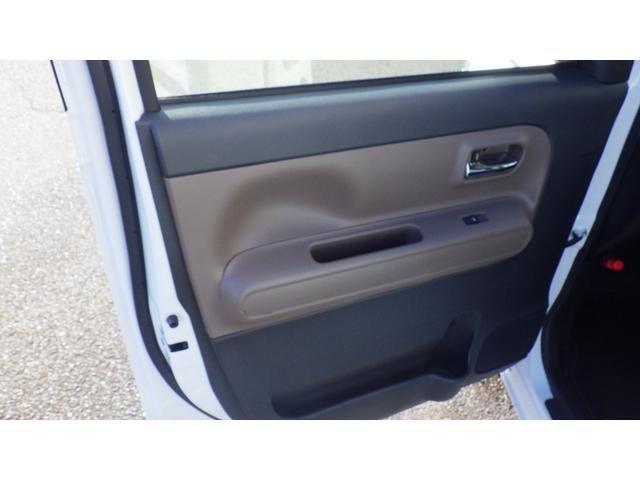 ムーヴキャンバス セオリーＧ　両側電動スライドドア　クリアランスソナー　衝突被害軽減システム　オートライト　スマートキー　アイドリングストップ　電動格納ミラー　シートヒーター　ベンチシート　ＣＶＴ　ＡＢＳ　ＥＳＣ　エアコン（57枚目）