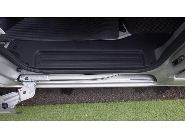 NV200バネットバン Bluetoothナビ 運転席エアバッグ 助手席エアバッグ ABS エアコン パワステ パワーウインド キーレス ETC 両側スライドドア 働くハコバン(46枚目)