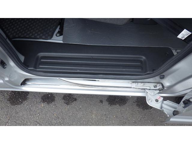 NV200バネットバン Bluetoothナビ 運転席エアバッグ 助手席エアバッグ ABS エアコン パワステ パワーウインド キーレス ETC 両側スライドドア 働くハコバン(52枚目)