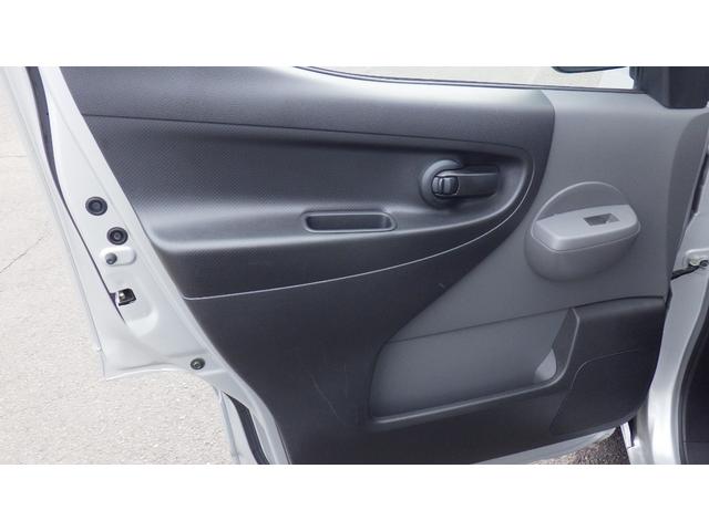 NV200バネットバン Bluetoothナビ 運転席エアバッグ 助手席エアバッグ ABS エアコン パワステ パワーウインド キーレス ETC 両側スライドドア 働くハコバン(59枚目)