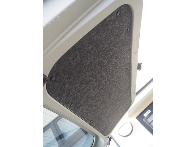 タフト Ｘ　クリアランスソナー　衝突被害軽減システム　オートライト　スマートキー　アイドリングストップ　電動格納ミラー　サンルーフ　ＣＶＴ　ＥＳＣ　エアコン　パワーステアリング　パワーウィンドウ（64枚目）