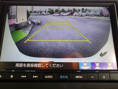 バックカメラ装備。駐車が苦手な方には欠かせません。 5