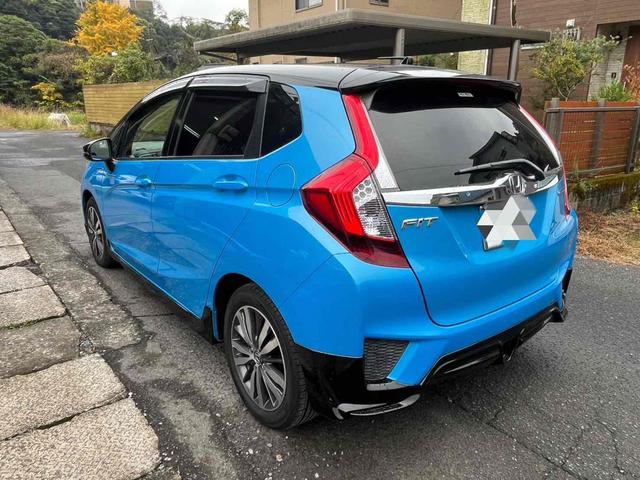 フィットハイブリッド Ｌパッケージ　ハイブリッド　ＥＴＣ　バックカメラ　ナビ　ＴＶ　オートクルーズコントロール　オートライト　ＬＥＤヘッドランプ　スマートキー　電動格納ミラー　ＡＴ　盗難防止システム　衝突安全ボディ　アルミホイール　ＣＤ（15枚目）