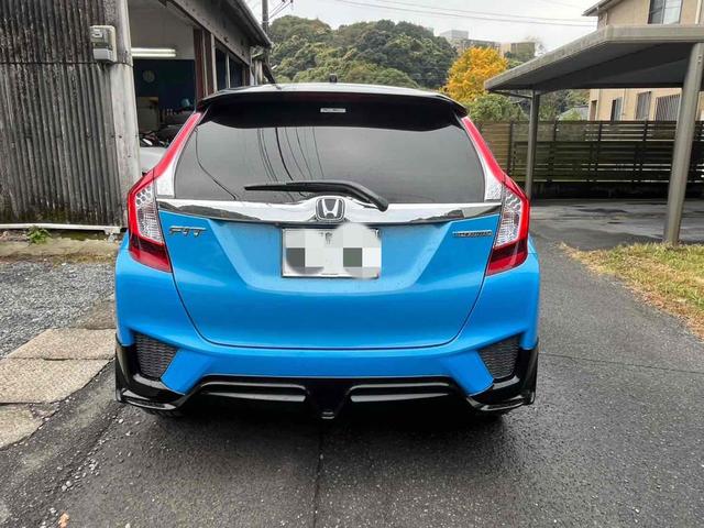 フィットハイブリッド Ｌパッケージ　ハイブリッド　ＥＴＣ　バックカメラ　ナビ　ＴＶ　オートクルーズコントロール　オートライト　ＬＥＤヘッドランプ　スマートキー　電動格納ミラー　ＡＴ　盗難防止システム　衝突安全ボディ　アルミホイール　ＣＤ（16枚目）