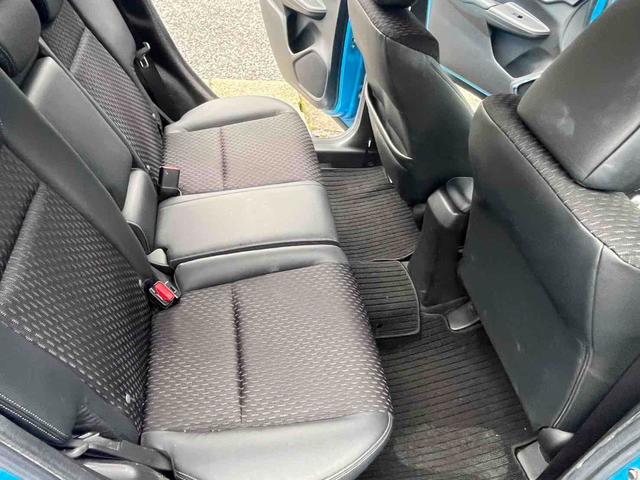 フィットハイブリッド Ｌパッケージ　ハイブリッド　ＥＴＣ　バックカメラ　ナビ　ＴＶ　オートクルーズコントロール　オートライト　ＬＥＤヘッドランプ　スマートキー　電動格納ミラー　ＡＴ　盗難防止システム　衝突安全ボディ　アルミホイール　ＣＤ（25枚目）