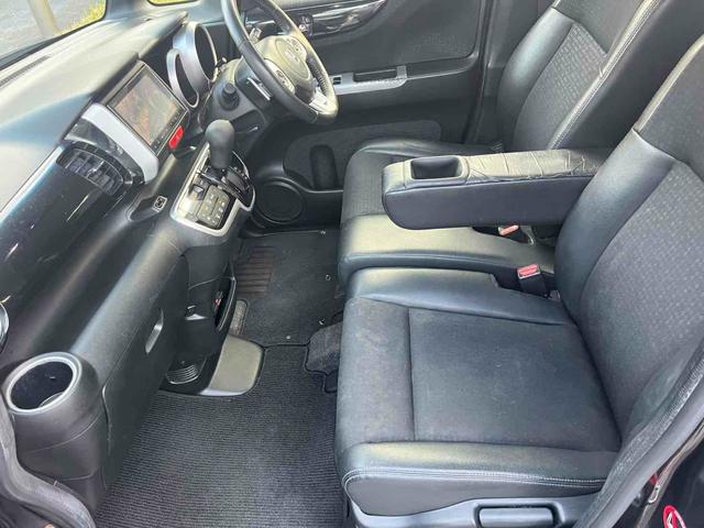 N-BOXカスタム ETC バックカメラ 両側電動スライドドア ナビ TV オートライト スマートキー アイドリングストップ ベンチシート CVT ESC CD DVD再生 USB ミュージックプレイヤー接続可(11枚目)