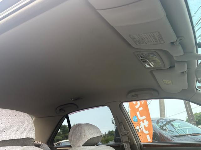 シーマ ３０ＬＶ　３．０Ｌ・ターボ・車検８年９月・純正アルミ・パワーシート・キーレス・ＥＴＣ（9枚目）