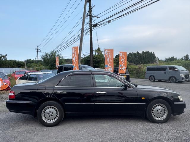 シーマ ３０ＬＶ　３．０Ｌ・ターボ・車検８年９月・純正アルミ・パワーシート・キーレス・ＥＴＣ（18枚目）