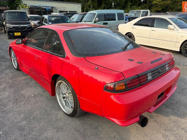 シルビア Ｋ’ｓ　エアロＳＥ　ターボ・５ＭＴ・後期型・ローダウン・１８インチアルミ・社外マフラー・ブローオフ・エアクリ・ハンドル・エアロボンネット・ブースト計（22枚目）