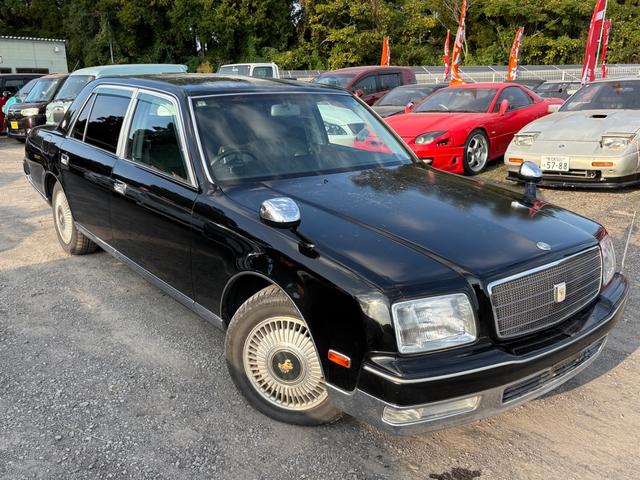 センチュリー 標準仕様車　デュアルＥＭＶパッケージ　Ｖ１２エンジン・純正アルミ・フェンダーミラー・シートヒーター・レザーシート・ナビ・キーレス・エアサスコントローラー・電動リアカーテン・パワーシート（21枚目）