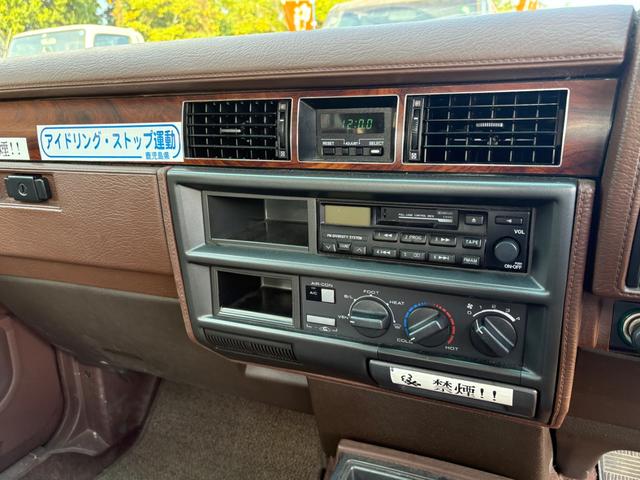 グロリアワゴン ＳＧＬ　フェンダーミラー・オートマ・７人乗り（7枚目）