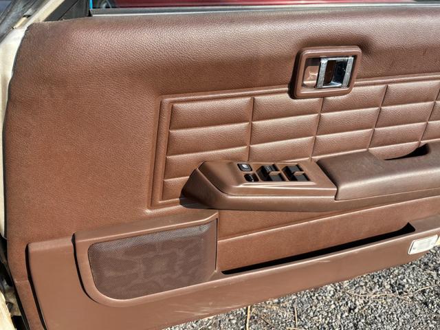 グロリアワゴン ＳＧＬ　フェンダーミラー・オートマ・７人乗り（10枚目）