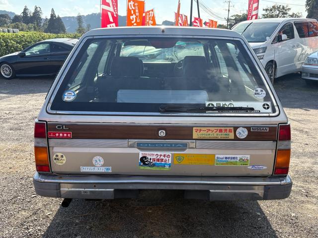 グロリアワゴン ＳＧＬ　フェンダーミラー・オートマ・７人乗り（22枚目）