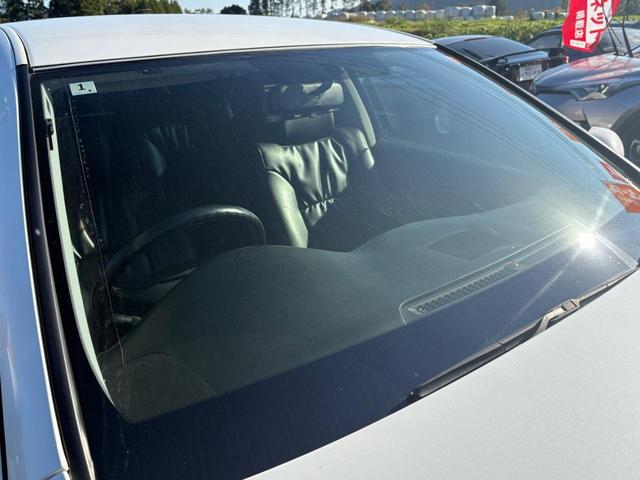 クラウン アスリート　アスリート・社外アルミ・ナビ・ＴＶ・シートカバー・スマートキー・プッシュスタート・フォグ・トランクスポイラー（22枚目）