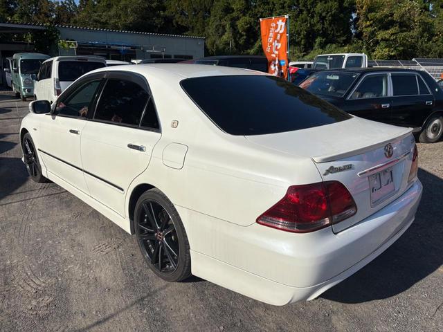 クラウン アスリート　アスリート・社外アルミ・ナビ・ＴＶ・シートカバー・スマートキー・プッシュスタート・フォグ・トランクスポイラー（24枚目）