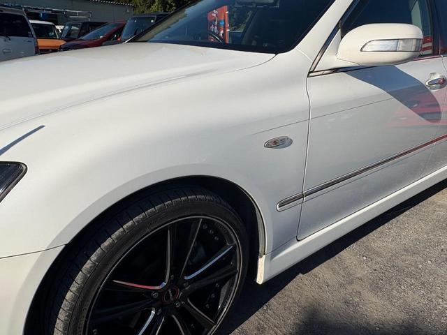 クラウン アスリート　アスリート・社外アルミ・ナビ・ＴＶ・シートカバー・スマートキー・プッシュスタート・フォグ・トランクスポイラー（28枚目）