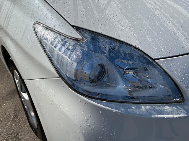 プリウス Ｓ　ハイブリッド・ナビ・ＴＶ・バックカメラ・純正アルミホイール・フォグ・ＥＴＣ・プッシュスタート・スマートキー（19枚目）