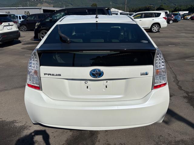 プリウス Ｓ　ハイブリッド・ナビ・ＴＶ・バックカメラ・純正アルミホイール・フォグ・ＥＴＣ・プッシュスタート・スマートキー（25枚目）