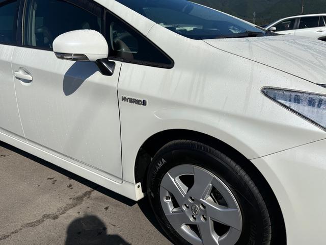 プリウス Ｓ　ハイブリッド・ナビ・ＴＶ・バックカメラ・純正アルミホイール・フォグ・ＥＴＣ・プッシュスタート・スマートキー（30枚目）