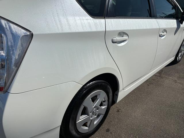 プリウス Ｓ　ハイブリッド・ナビ・ＴＶ・バックカメラ・純正アルミホイール・フォグ・ＥＴＣ・プッシュスタート・スマートキー（31枚目）