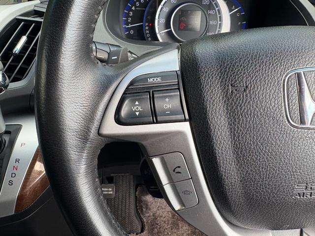 オデッセイ ＭＸ・エアロパッケージ　車検８年３月・ナビ・バックカメラ・キーレス・ドライブレコーダー・フォグ・純正アルミ・エアロ・ハンドルコマンダー（12枚目）