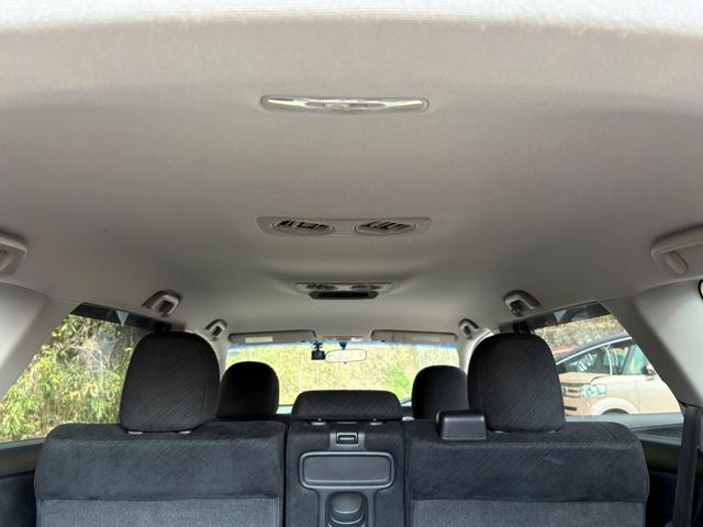 オデッセイ ＭＸ・エアロパッケージ　車検８年３月・ナビ・バックカメラ・キーレス・ドライブレコーダー・フォグ・純正アルミ・エアロ・ハンドルコマンダー（17枚目）