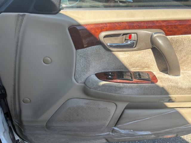 クラウン ロイヤルサルーン　キーレス・パワーシート・純正アルミホイール（12枚目）