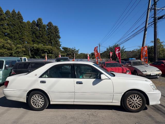 クラウン ロイヤルサルーン　キーレス・パワーシート・純正アルミホイール（19枚目）