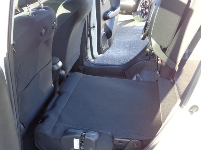 フィットハイブリッド ベースグレード 純正ナビゲーション クルーズコントロール バックカメラ ワンセグテレビ オートエアコン ヘッドライトレベライザー(9枚目)