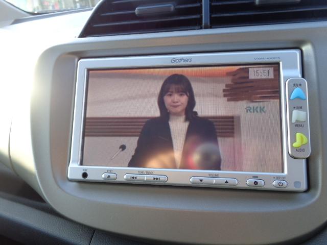 フィットハイブリッド ベースグレード 純正ナビゲーション クルーズコントロール バックカメラ ワンセグテレビ オートエアコン ヘッドライトレベライザー(15枚目)