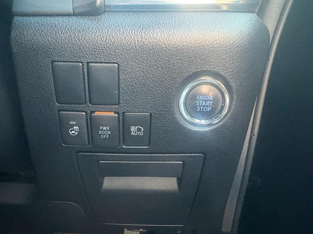 ヴェルファイア 2.5Z Gエディション クリアランスソナー オートクルーズコントロール 衝突被害軽減システム 両側電動スライドドア オートマチックハイビーム LEDヘッドランプ 電動リアゲート スマートキー 電動格納ミラー 後席モニター(5枚目)