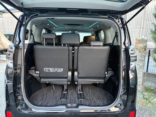 ヴェルファイア 2.5Z Gエディション クリアランスソナー オートクルーズコントロール 衝突被害軽減システム 両側電動スライドドア オートマチックハイビーム LEDヘッドランプ 電動リアゲート スマートキー 電動格納ミラー 後席モニター(18枚目)