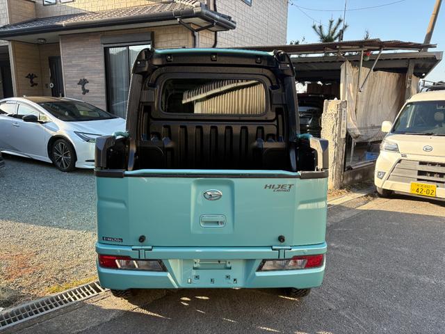 ハイゼットカーゴ デッキバン　ＡＴ　衝突被害軽減システム　両側スライドドア　キーレスエントリー　アイドリングストップ　電動格納ミラー　オートマチックハイビーム　ＡＢＳ　ＥＳＣ　エアコン　パワーステアリング　パワーウィンドウ（13枚目）